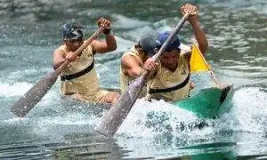 Lomba sampan dayung tradisional di perancak
