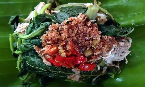 Lontong jukut serapah