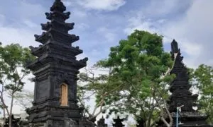 Pura tirtha segara rupek