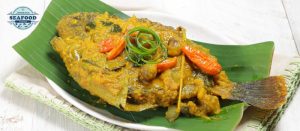 Cara tradisional membuat hidangan laut yang tetap menyimpan aroma asli laut